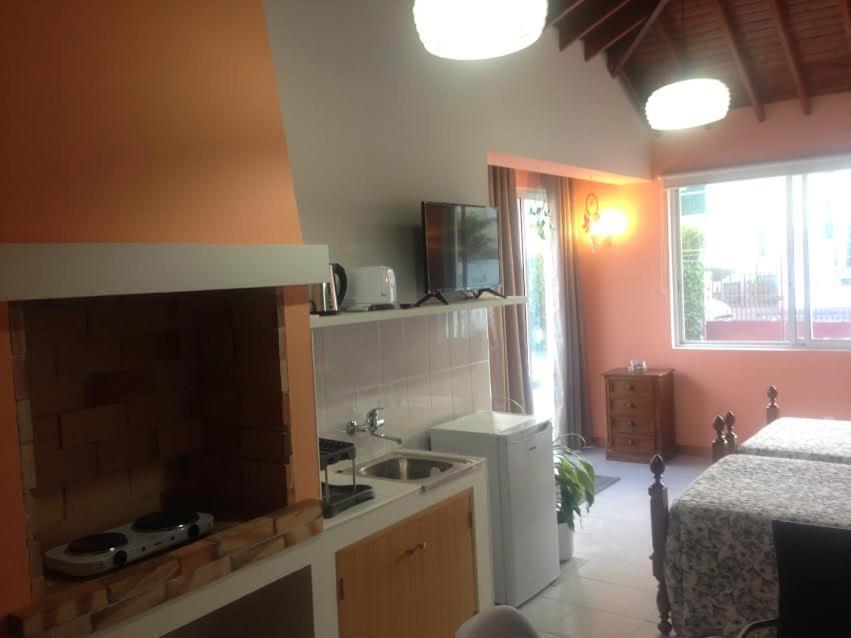 דירות Ponta Delgada Casa Da Isabelinha מראה חיצוני תמונה